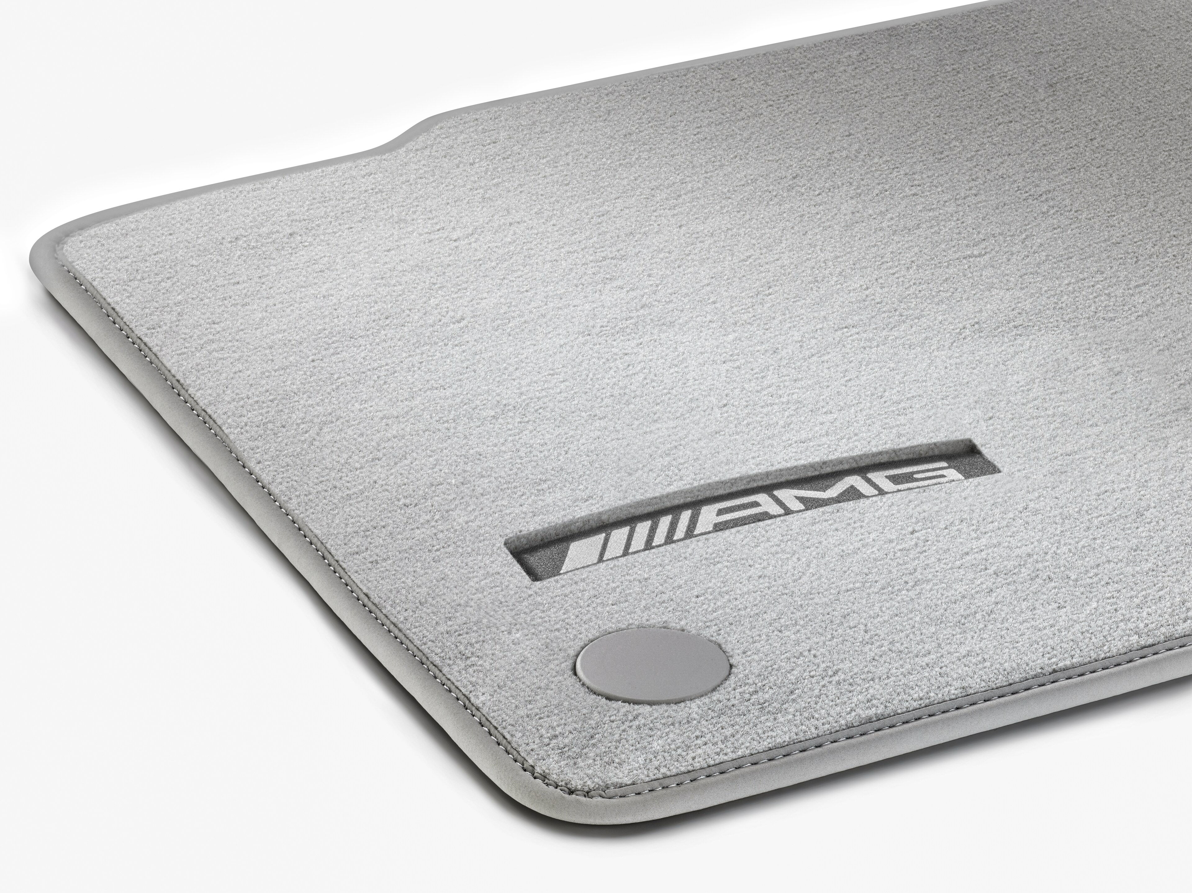 AMG Veloursmatten, Satz, 4-teilig, mit Code 223 - RL, digitalweiß