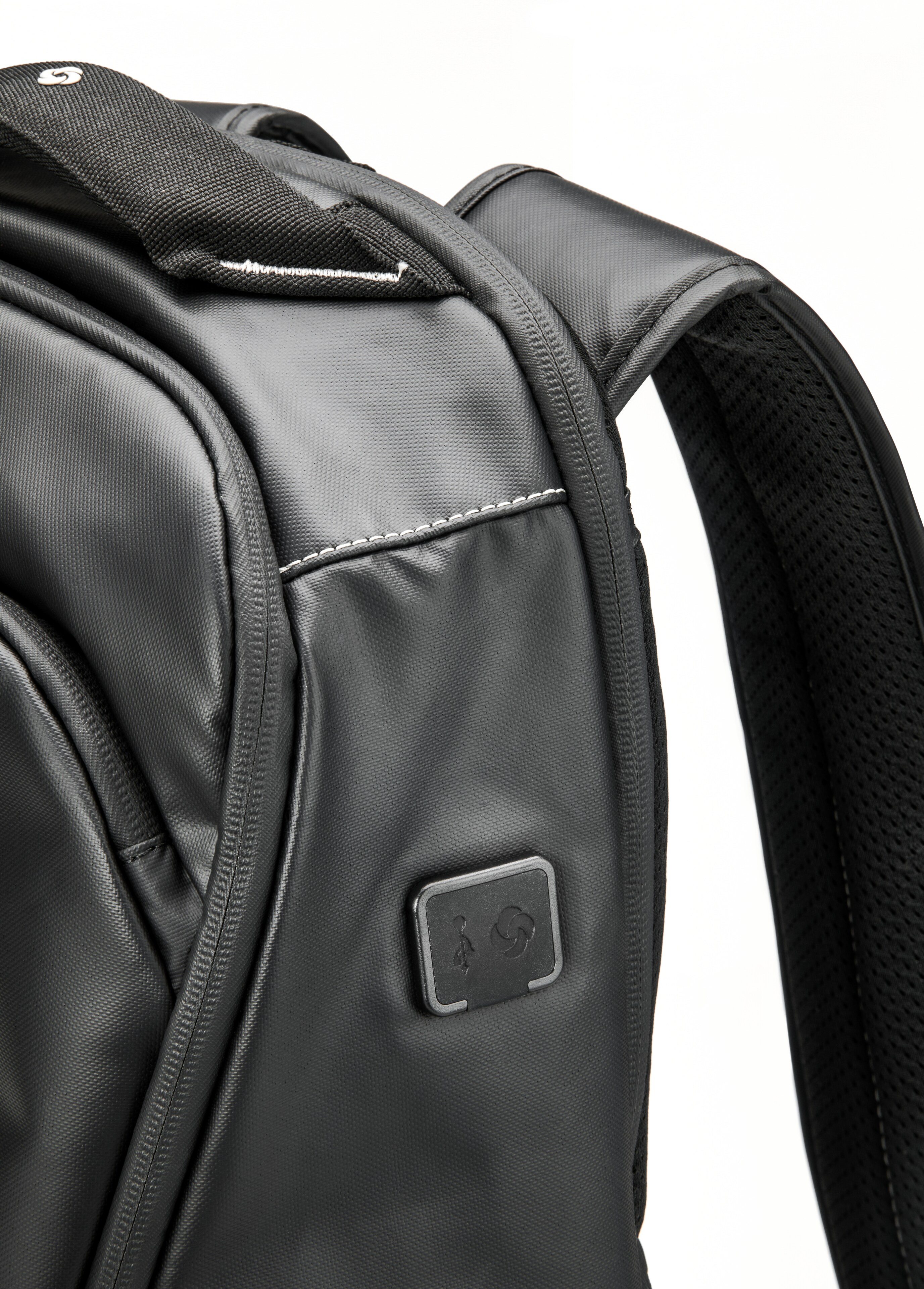 Rucksack - schwarz, Polyamid (recycelt) / Polyester, Samsonite