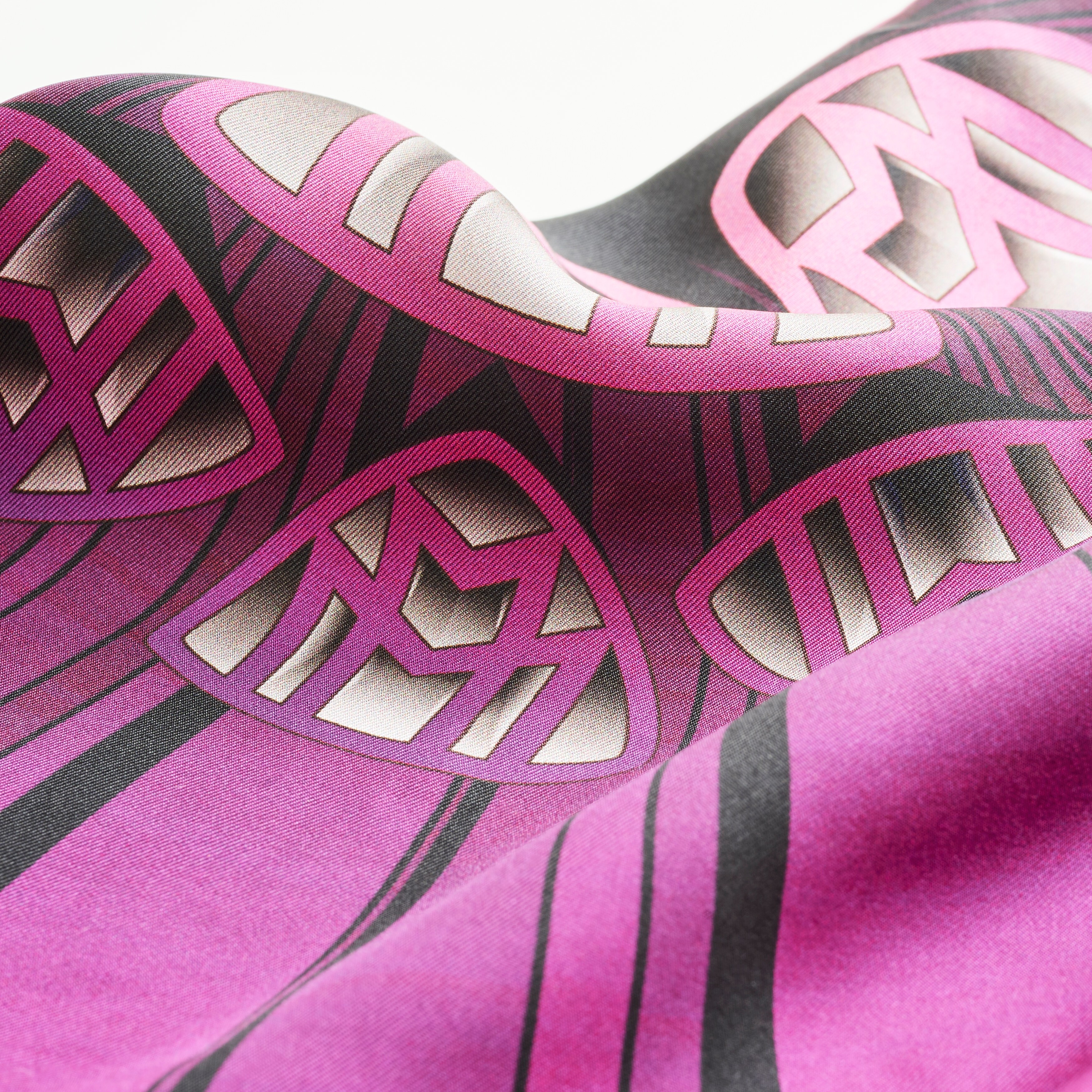 Tuch Damen, Mercedes-Maybach - pink