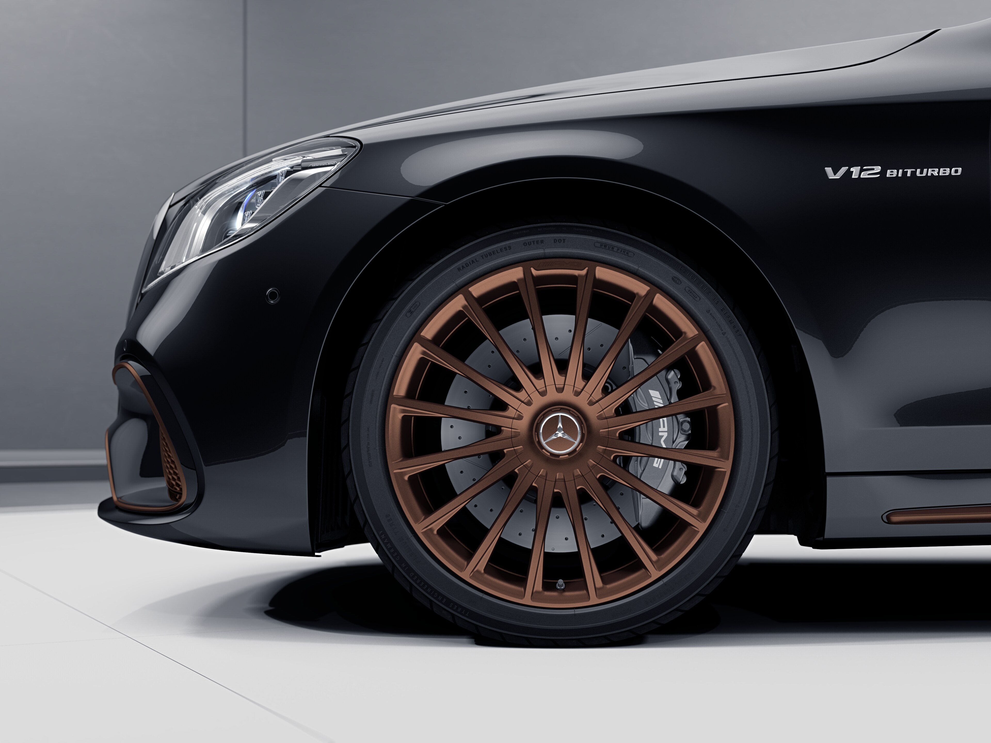AMG Schmiederad im Vielspeichen-Design, 50,8 cm (20 Zoll) - 8,5 J x 20 ET 39, bronzefarben