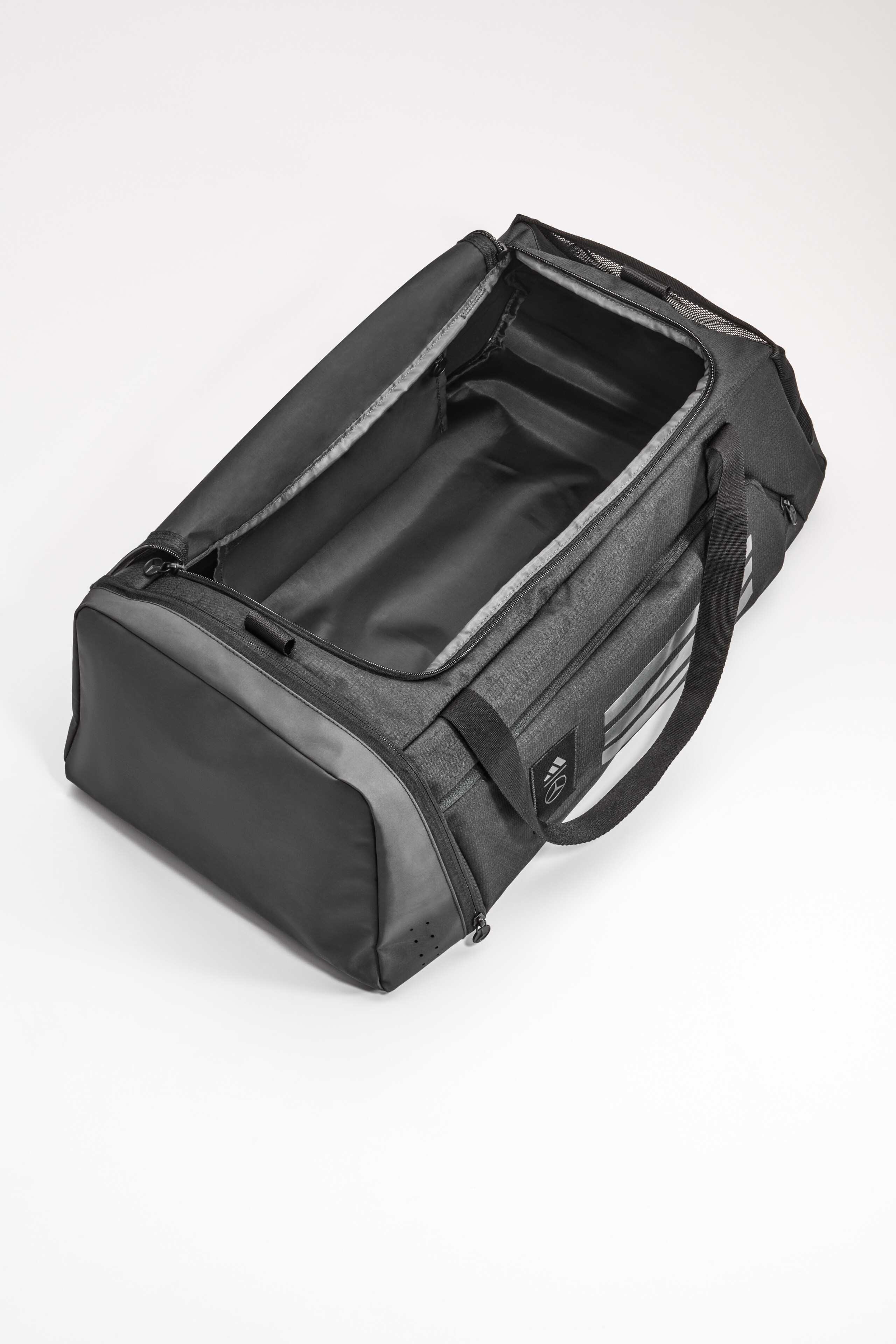 Sporttasche - schwarz, Polyester (recycelt), adidas