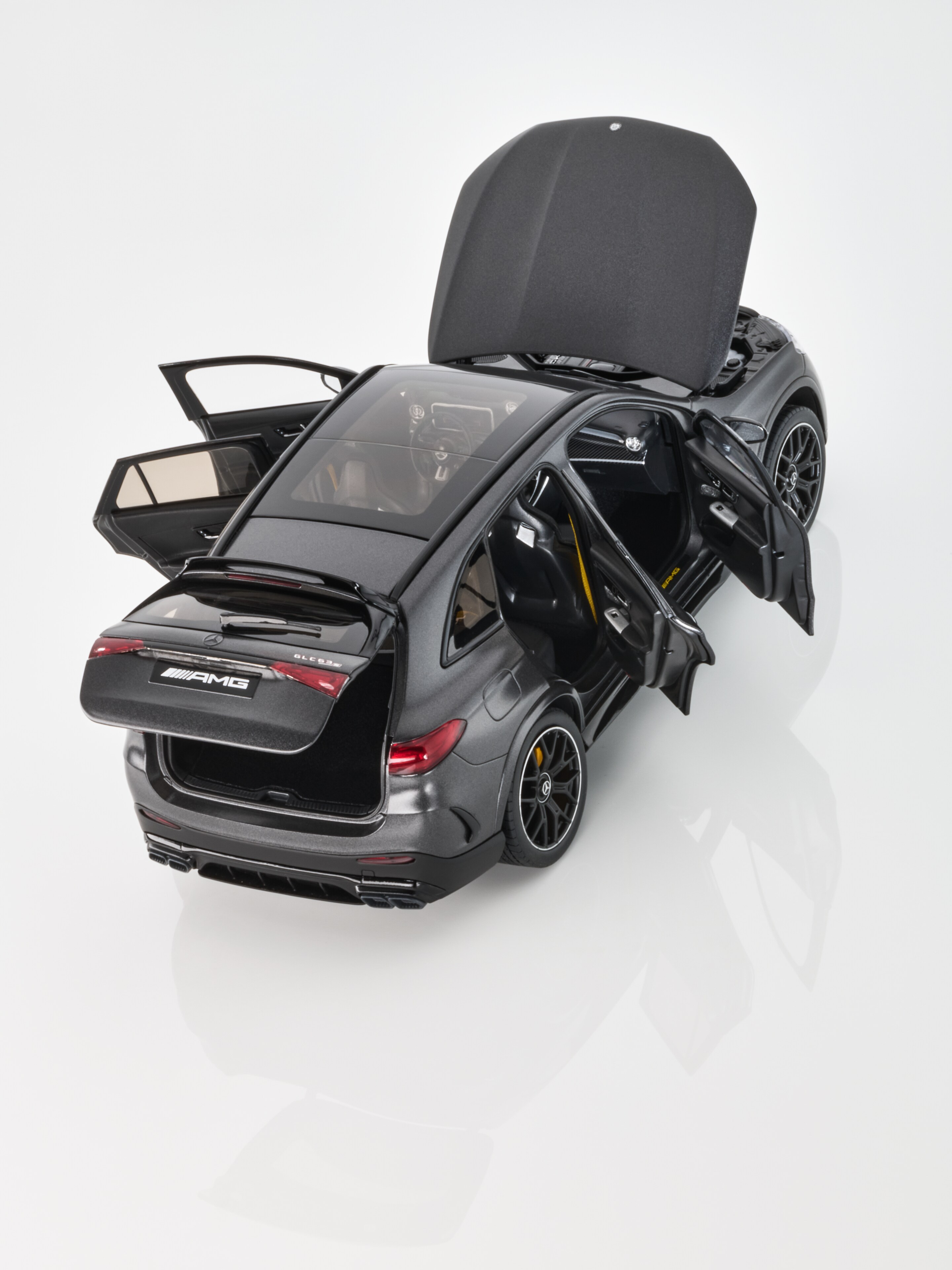 Mercedes-AMG GLC 63, S E PERFORMANCE, X254, edition #1 - MANUFAKTUR graphitgrau magno, NZG, 1:18